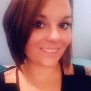 Meet your Posher, Kelli